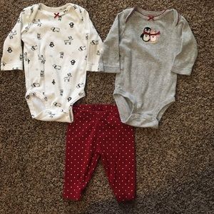 Baby girl bodysuits and pant set